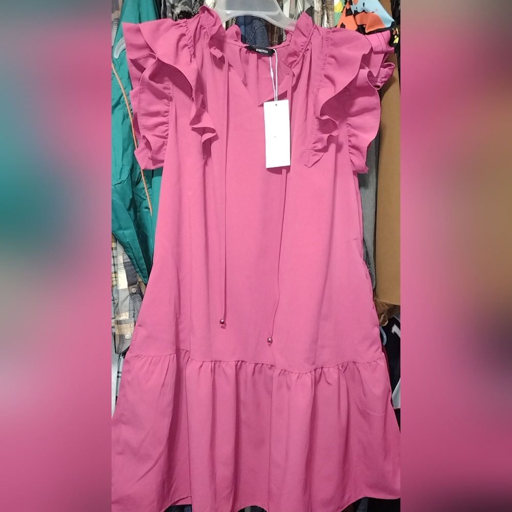 Dress - Picture 1 of 4
